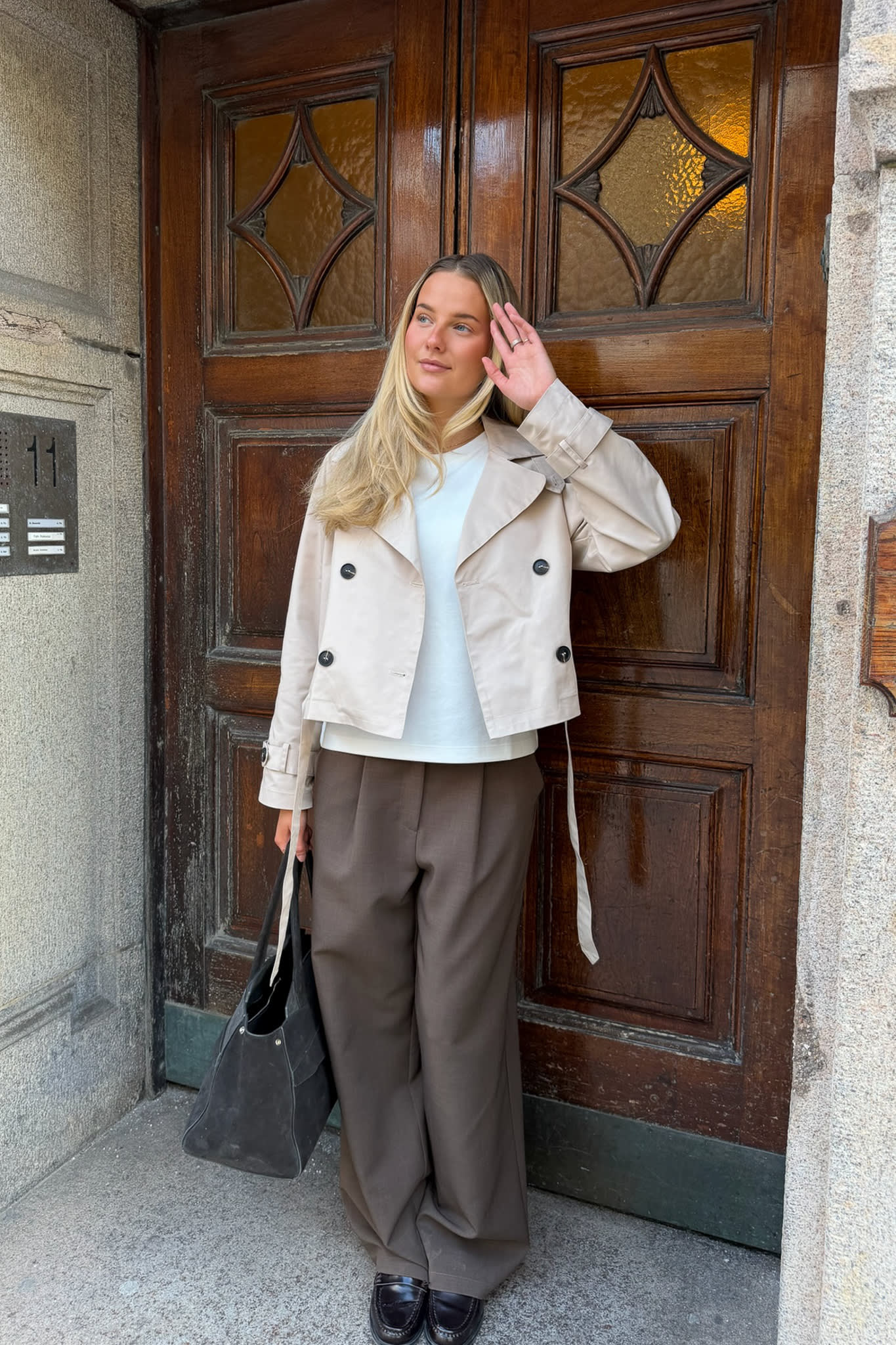 AlmaIC Trenchcoat - Sand - Image 6