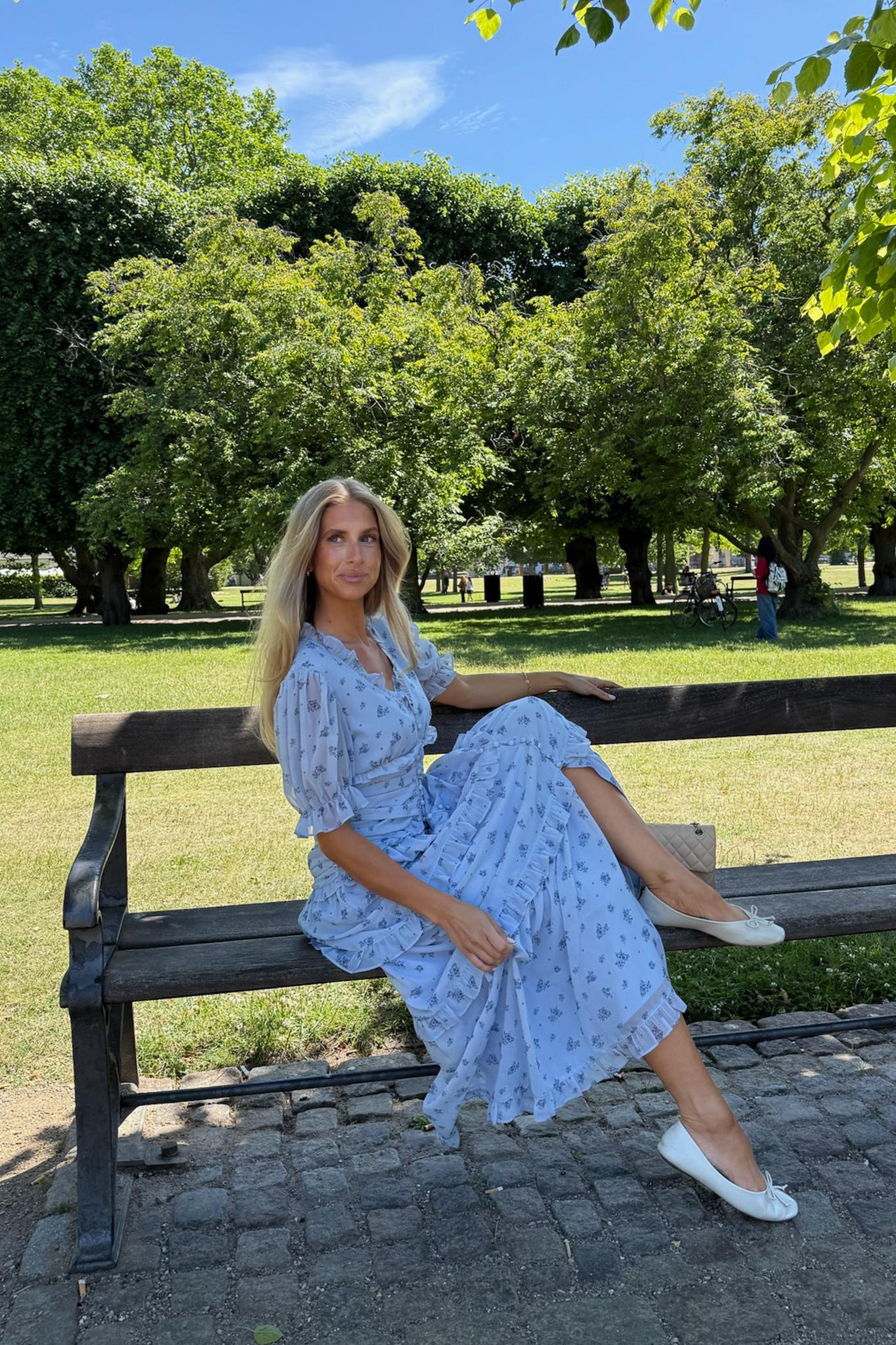 ArielIC Long Dress - Blue Flower Print - Image 2