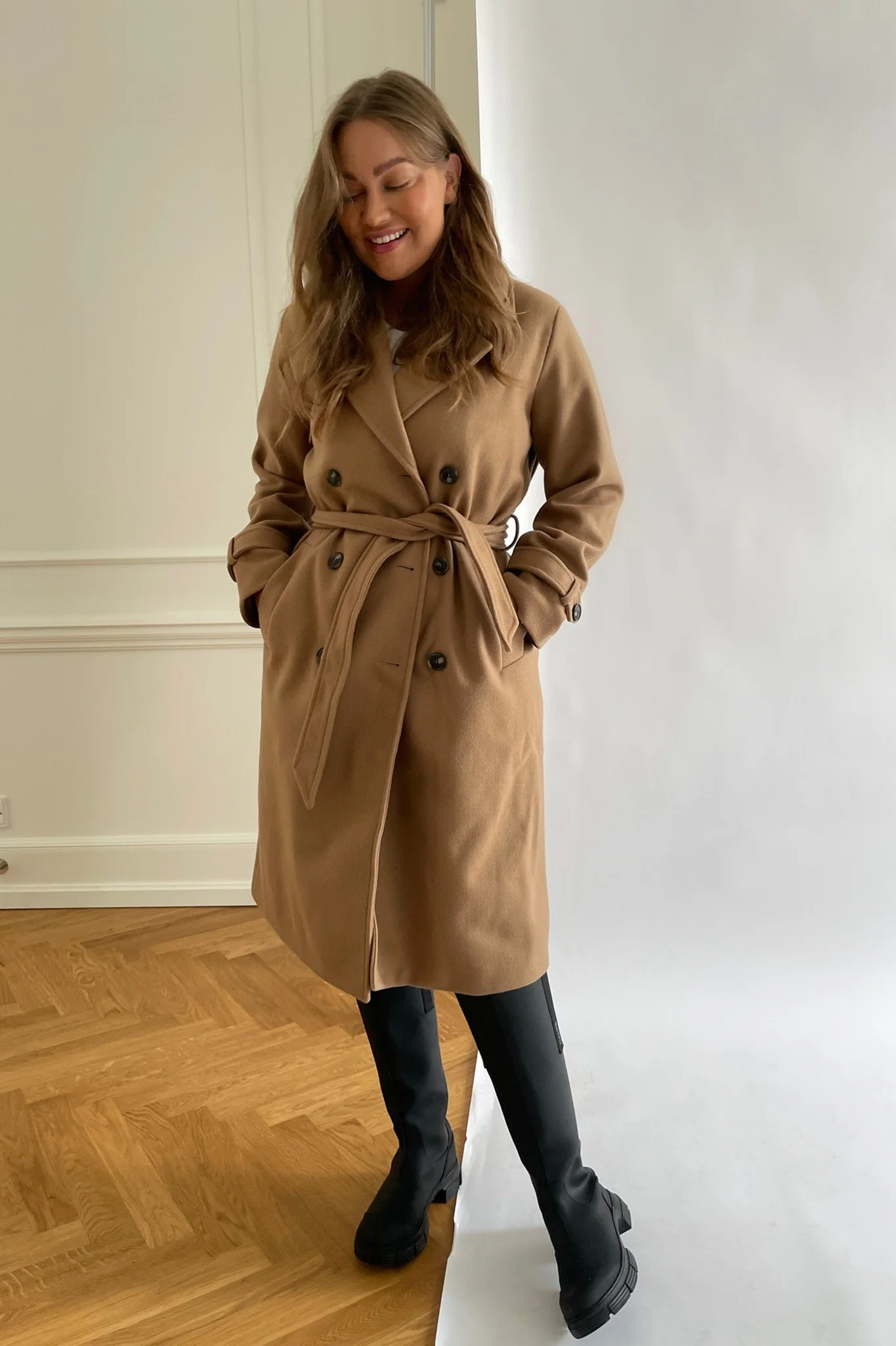 VMFortunevega Long Trenchcoat - Toasted Coconut Solid - Image 6