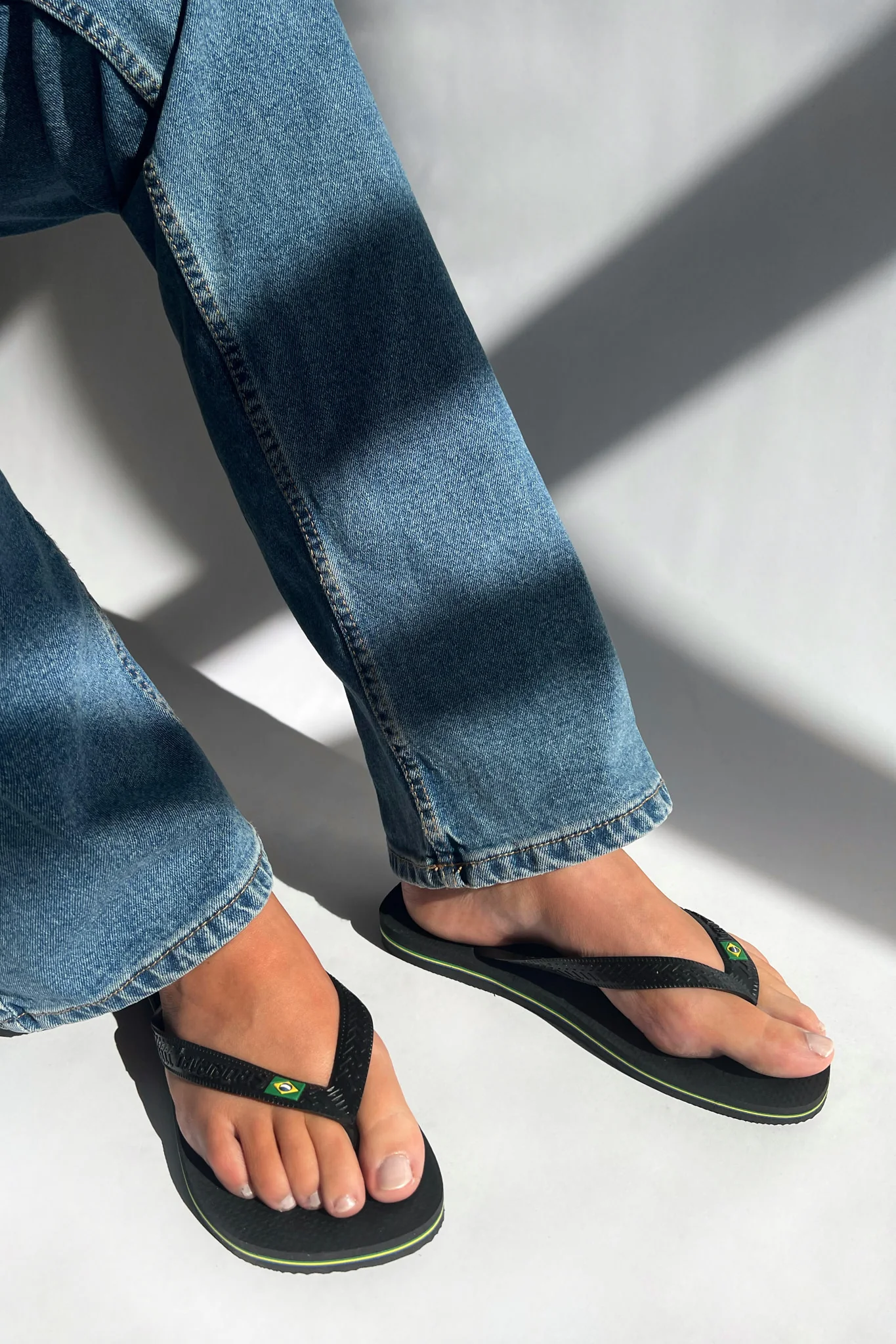 Havaianas Brazil Logo Flip Flop - Black