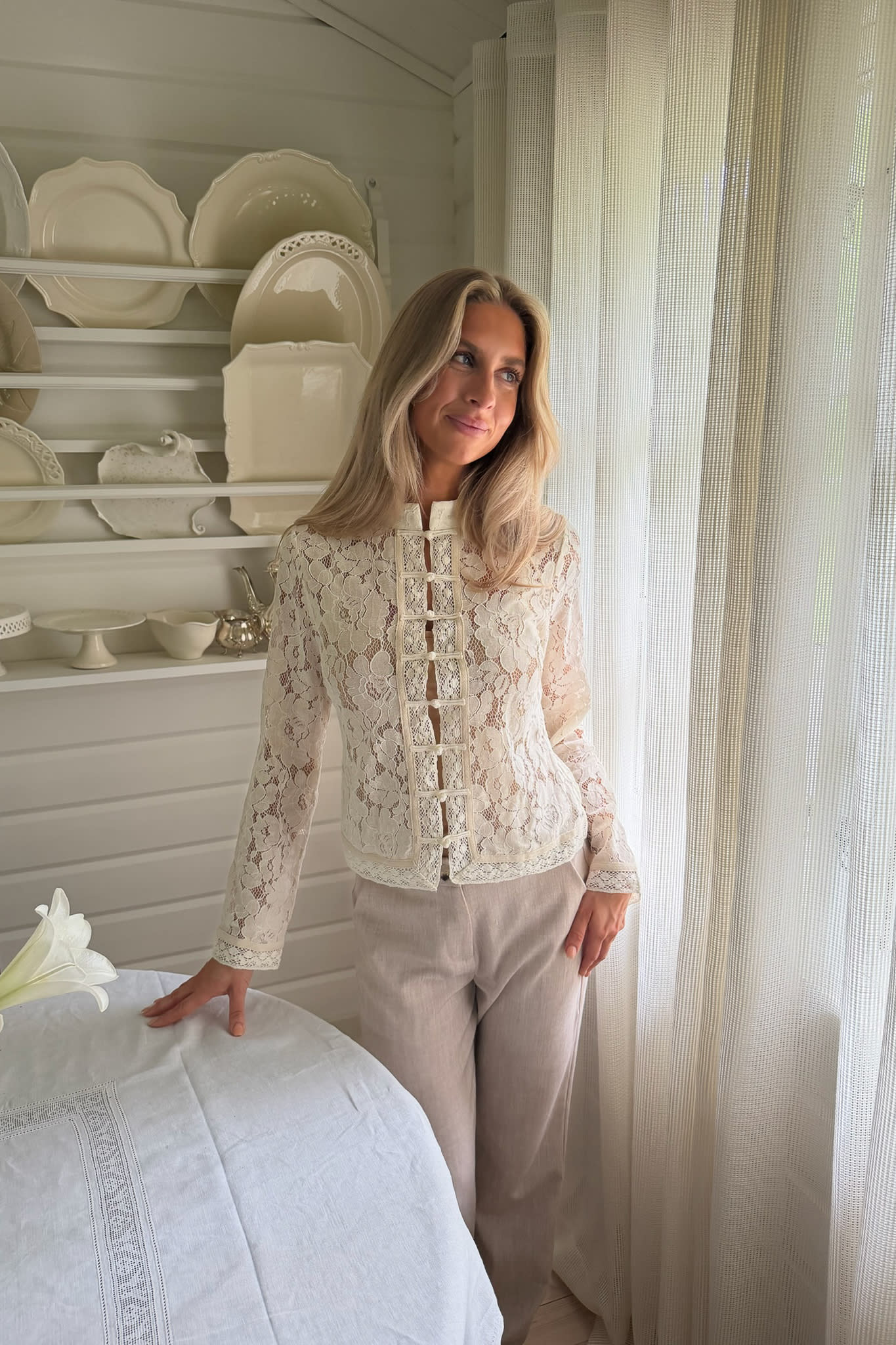 LiljaIC Shirt - Off White Lace - Image 2