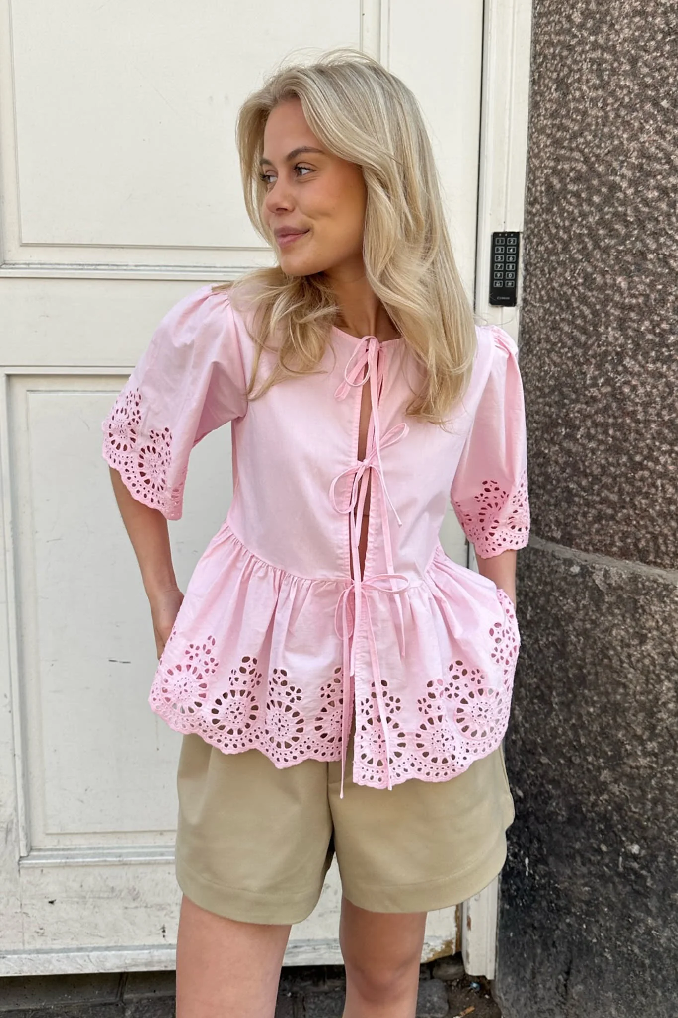 LulaIC Top - Light Pink Embroidery