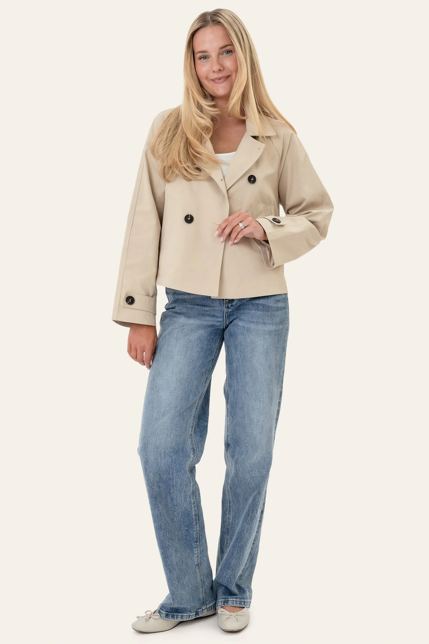 LunaIC Trenchcoat - Beige - Image 3