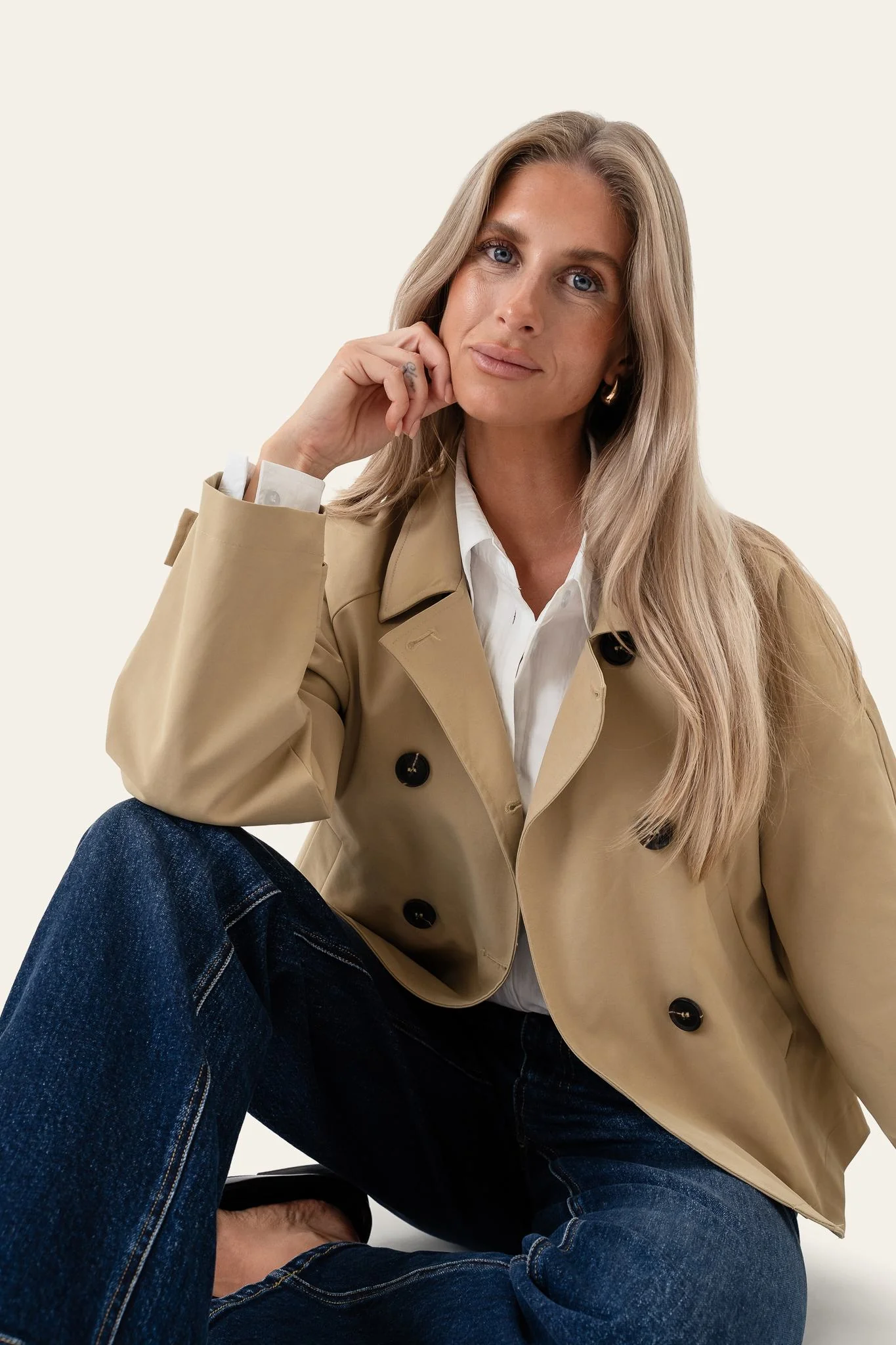 LunaIC Trenchcoat - Dark Beige - Image 7