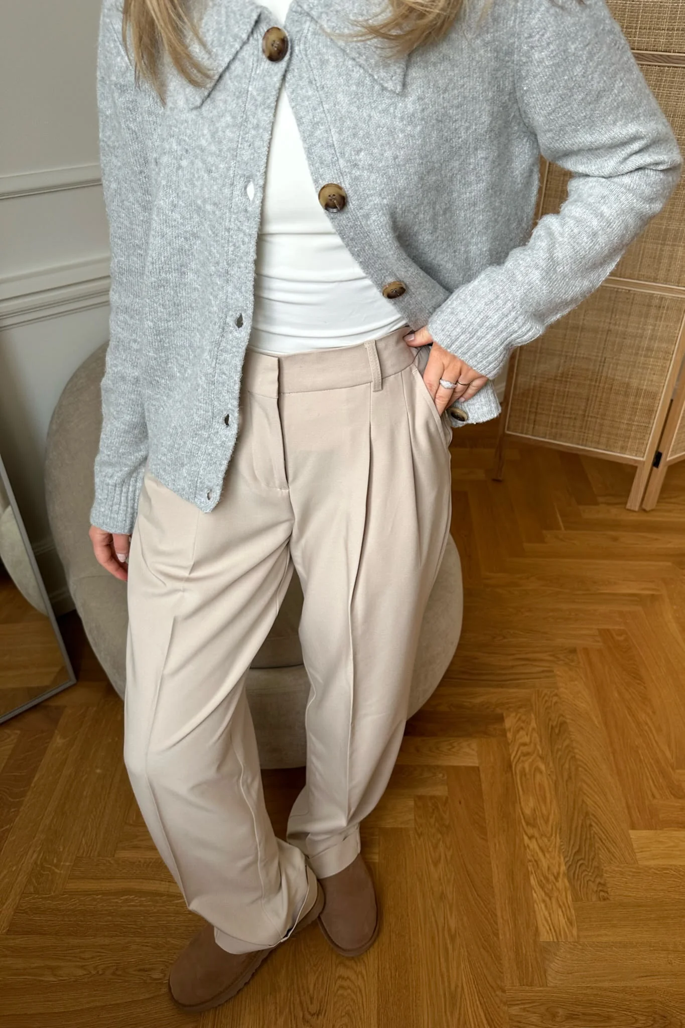 JXMary Regular Pleated MW Pants - Oatmeal