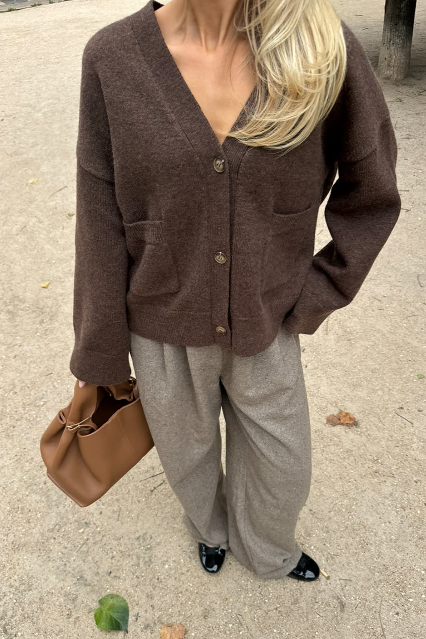 MollyIC Cardigan - Dark Brown