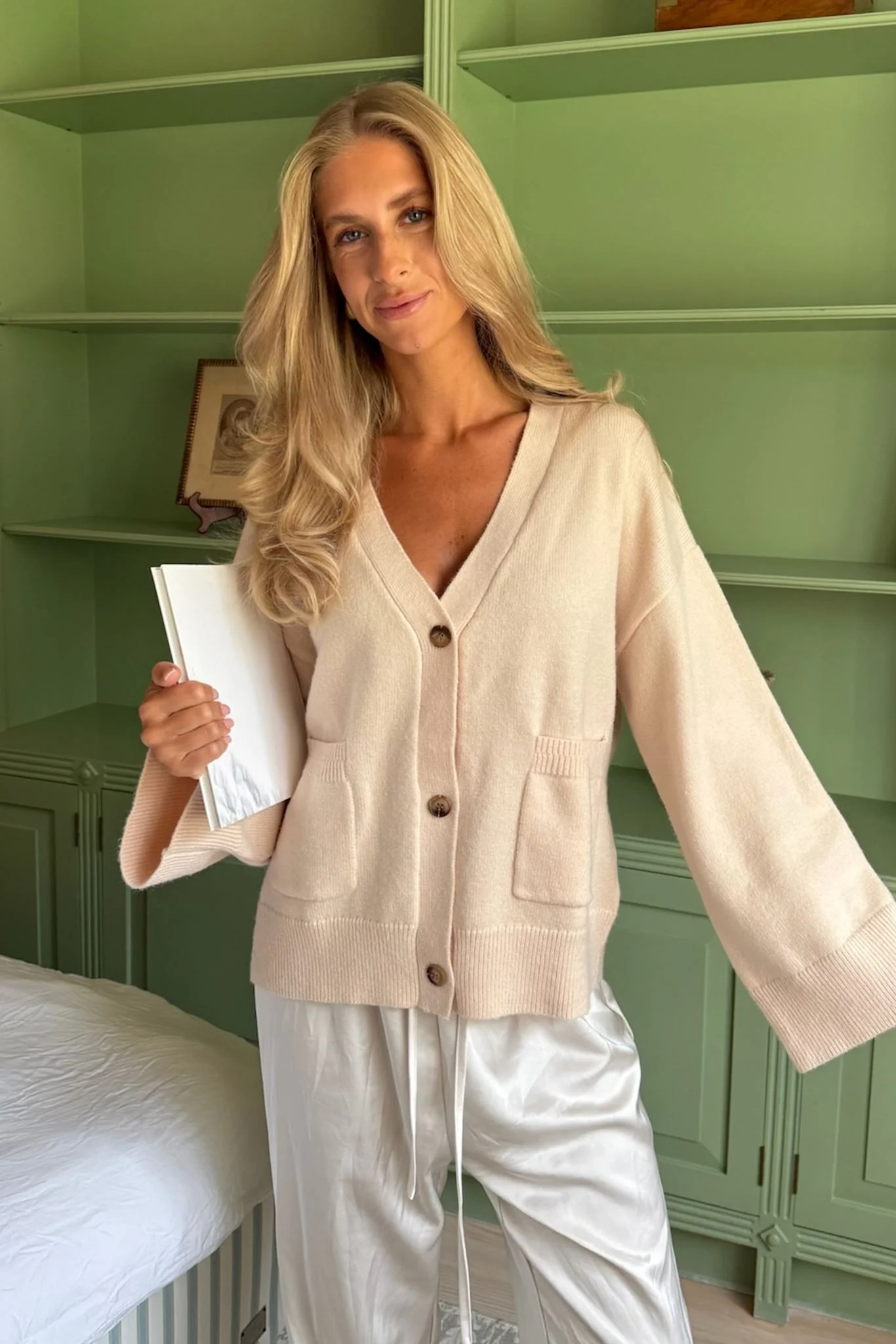 MollyIC Cardigan - Off White