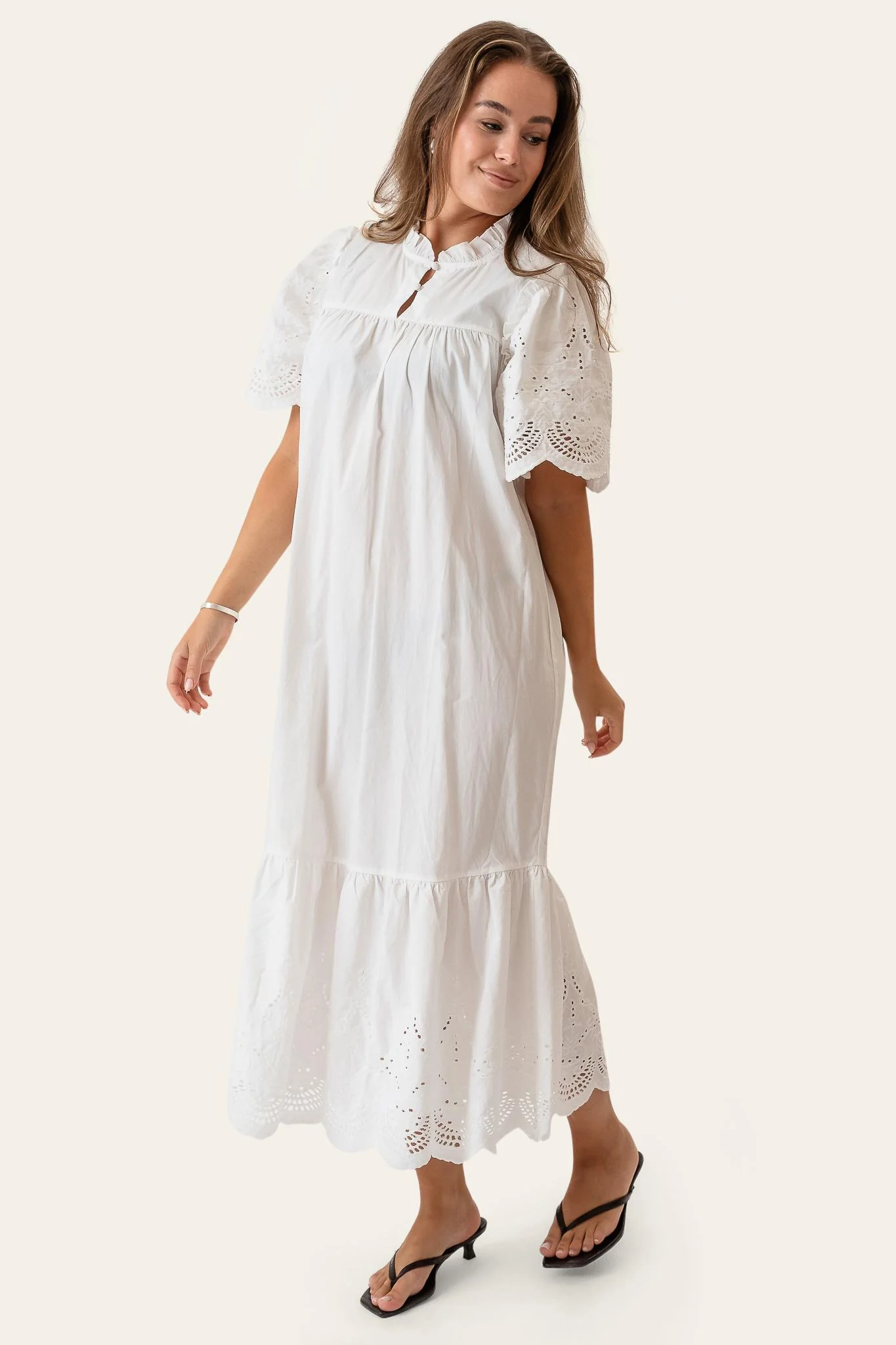 SolveigIC Long Dress - White Embroidery