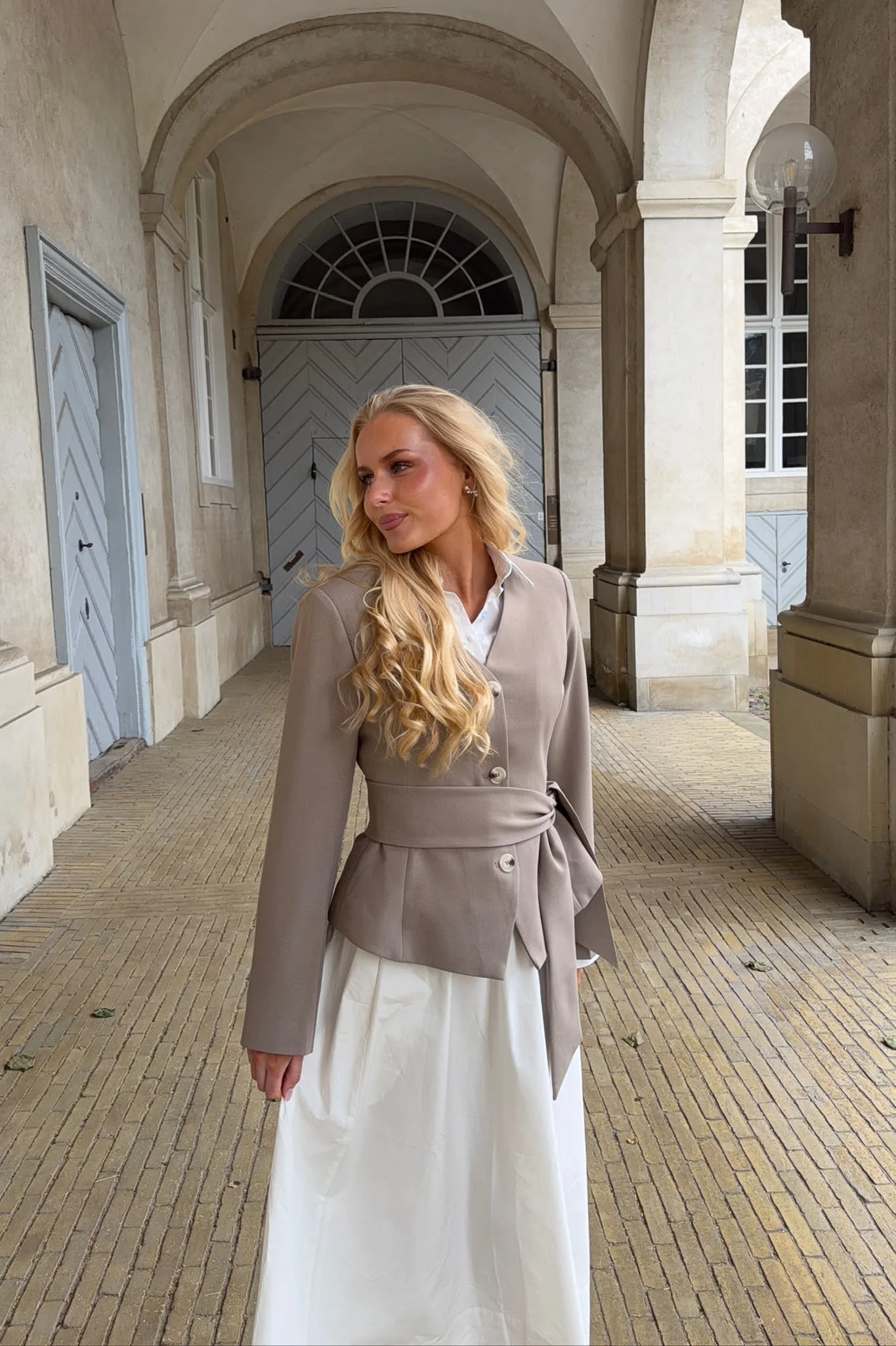 YaraIC Blazer - Light Brown - Image 2